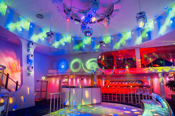 liquid nightclub sutton-998960 
 Liquid Nightclub - Sutton, UK
Copyright - Richard Southall 
 Keywords: Copyright, Interiors, Liquid, Nightclub, Richard, Southall, Sutton, architectural, bar, club, dance, emphasis, exterior, floor, late, leisure, luminar, night, photographer, photography, uk, venue