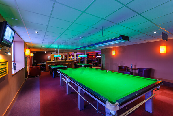 DSC2255 
 Ripleys Snooker - Chester, UK
Copyright - Richard Southall 
 Keywords: Chester, Copyright, Hall, Richard, Ripleys, Snooker, Southall, bar, billiards, emphasis, photographer, photography, pool, uk, venue