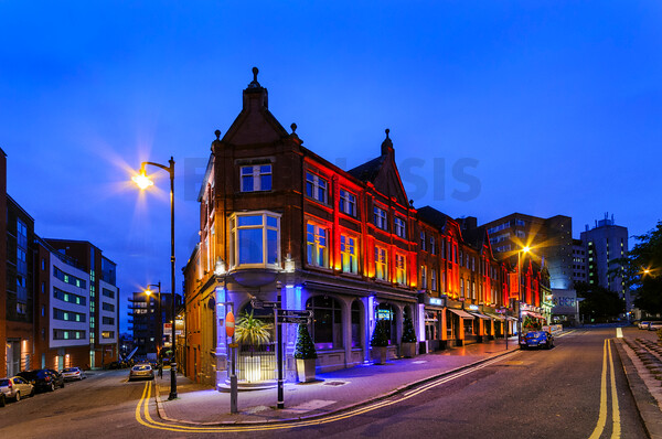 DSC3121 
 Mechu, Bar, Nightclub and Restaurant - Birmingham, UK
Copyright - Richard Southall 
 Keywords: Birmingham, Copyright, Mechu, Nightclub, Richard, Southall, bar, centre, city, club, dance, disco, eatery, emphasis, late, night, photographer, photography, restaurant, row, summer, uk