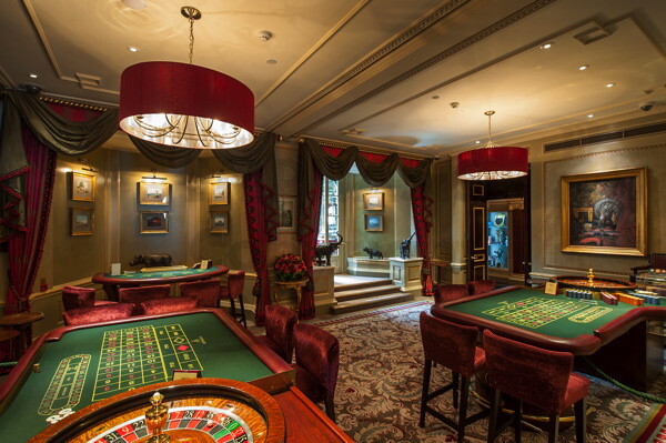 DSC2638 
 Aspinalls Casino - London
Copyright - Richard Southall 
 Keywords: crown, Aspinalls, Casino, London, 27-28, curzon, street, mayfair, gambling, gaming, roulette, restaurant, bar, UK, Copyright, Richard, Southall, emphasis, photography, photographer