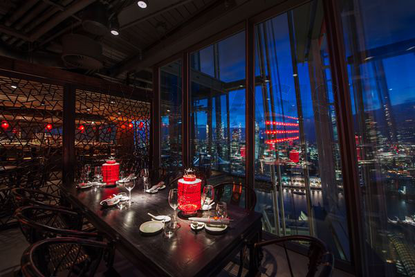 DSC3384 
 Hutong Restaurant - The Shard, London
Copyright - Richard Southall 
 Keywords: Hutong, Restaurant, The, Shard, London, level, 33, St Thomas, street, Chinese, se1 9ry, bar,
Copyright, Richard, Southall, emphasis, photography, photographer,