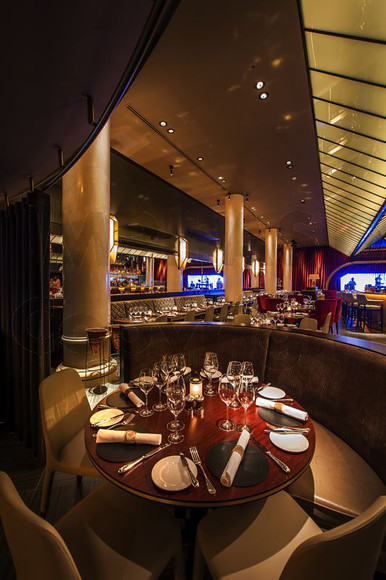 dsc8422 
 Quaglinos Restaurant - London
Copyright - Richard Southall